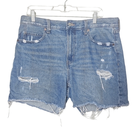 Old Navy Distressed Mom Shorts - Picture 1 of 4